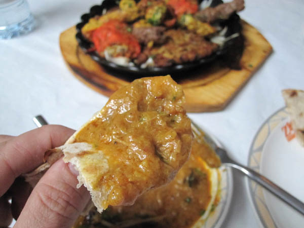 Haleem, pasta de carne y legumbres